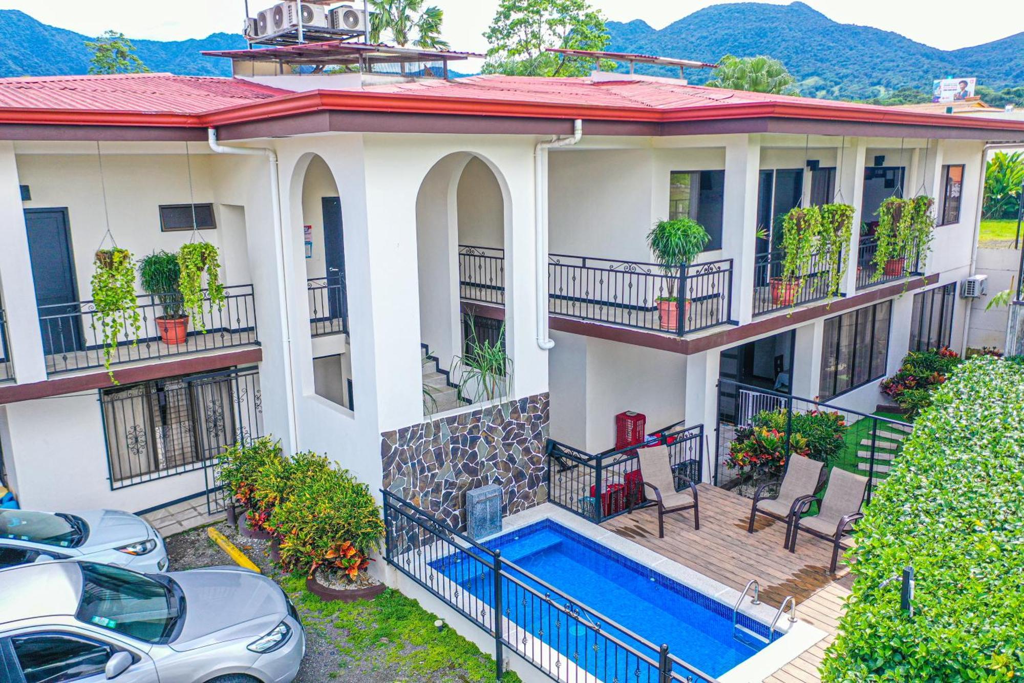 Apartamentos La Casona La Fortuna Bagian luar foto