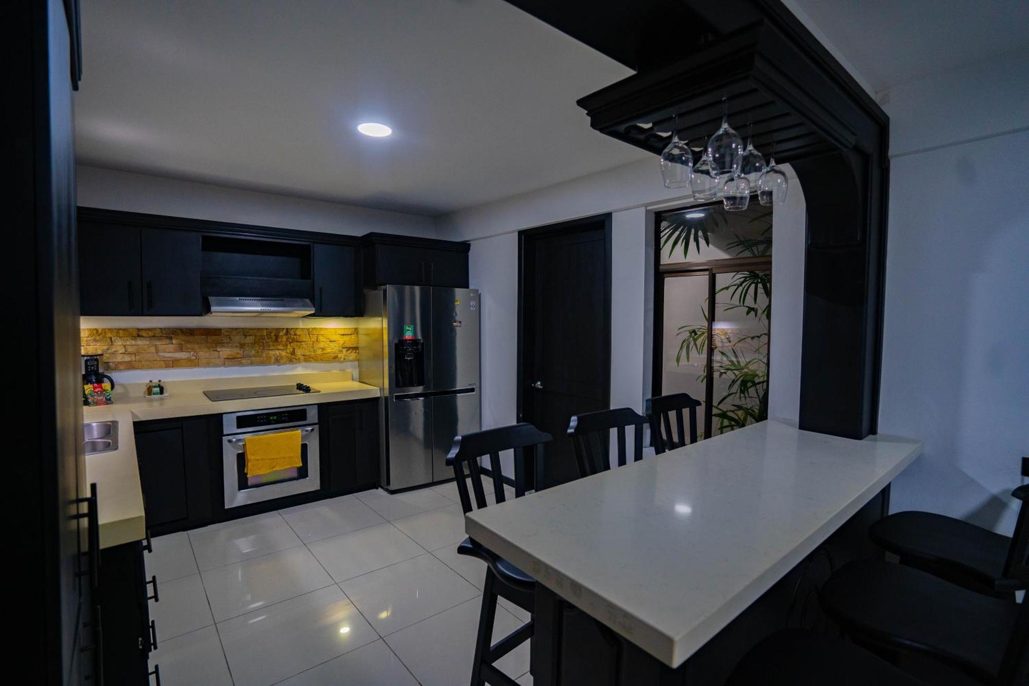 Apartamentos La Casona La Fortuna Bagian luar foto