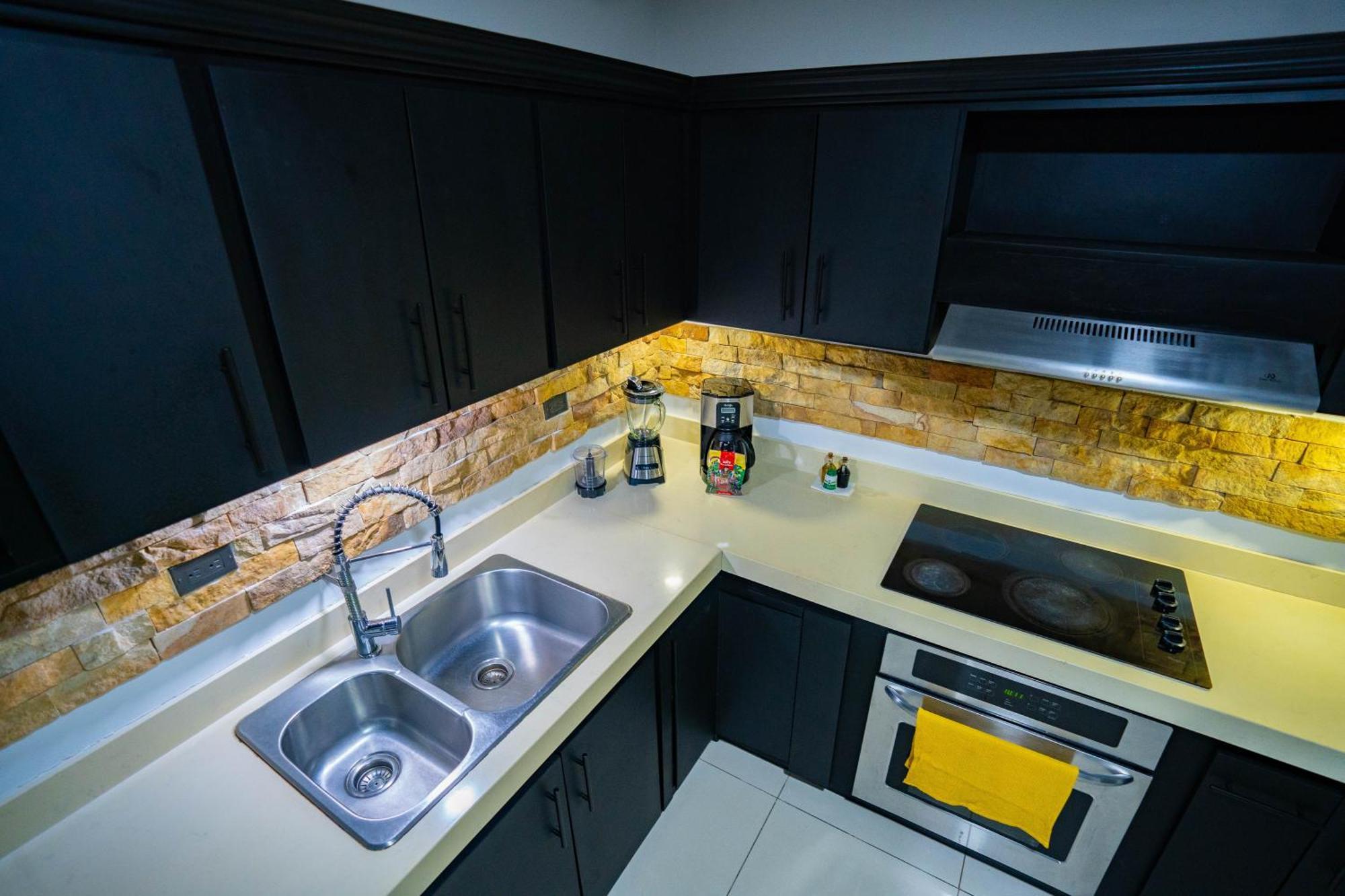 Apartamentos La Casona La Fortuna Bagian luar foto