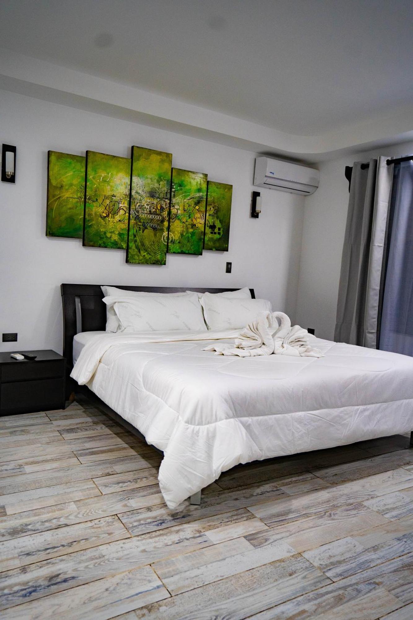 Apartamentos La Casona La Fortuna Bagian luar foto