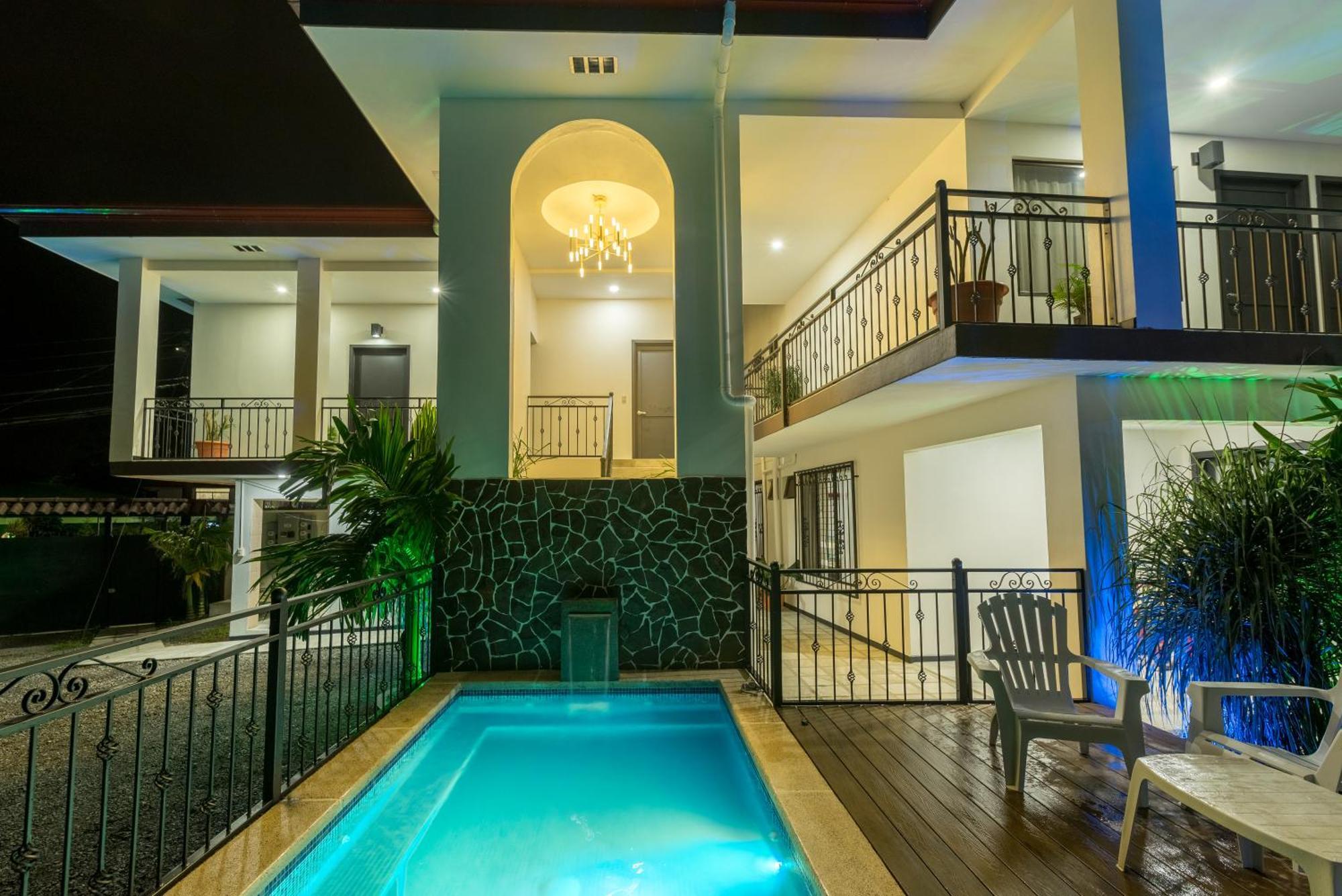 Apartamentos La Casona La Fortuna Bagian luar foto