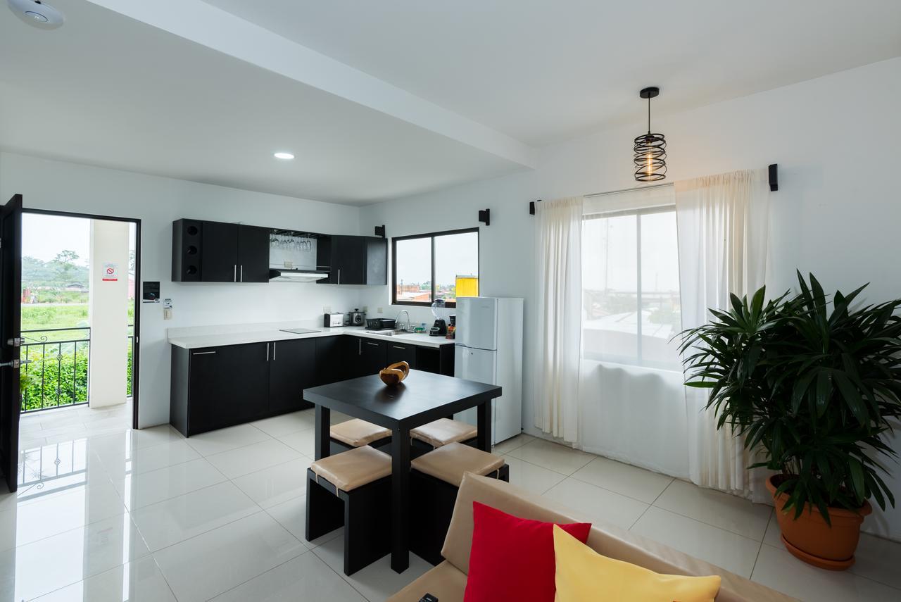 Apartamentos La Casona La Fortuna Bagian luar foto